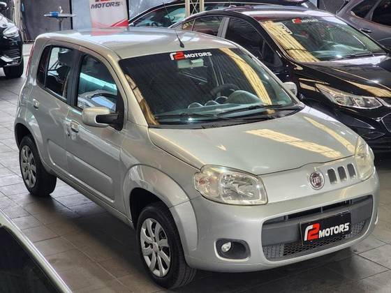 FIAT UNO 1.0 EVO VIVACE 8V FLEX 4P MANUAL